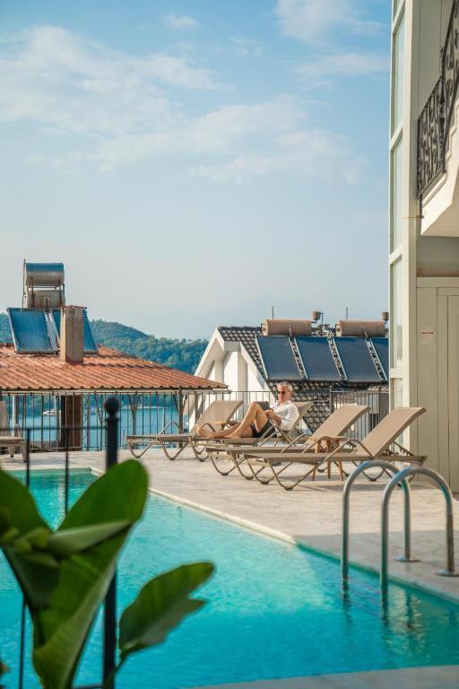 Aparthotel Gizz *